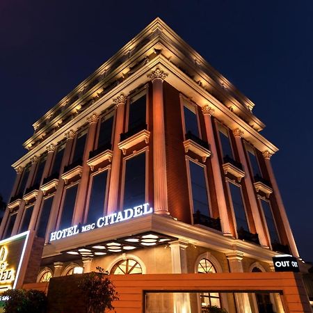 Hotel Mbc Citadel Nashik Bagian luar foto
