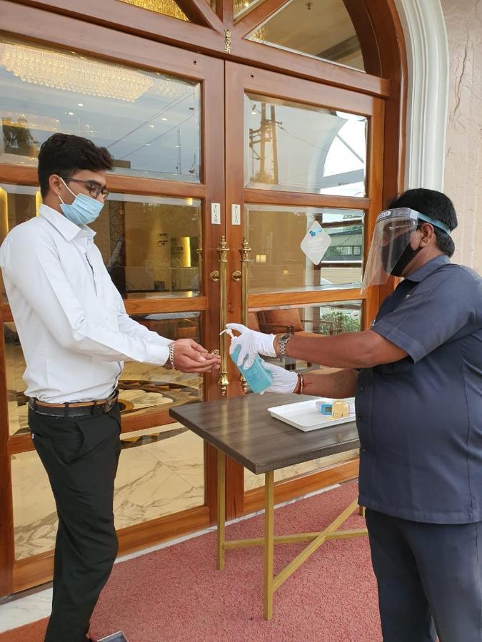 Hotel Mbc Citadel Nashik Bagian luar foto