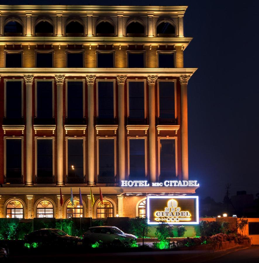 Hotel Mbc Citadel Nashik Bagian luar foto